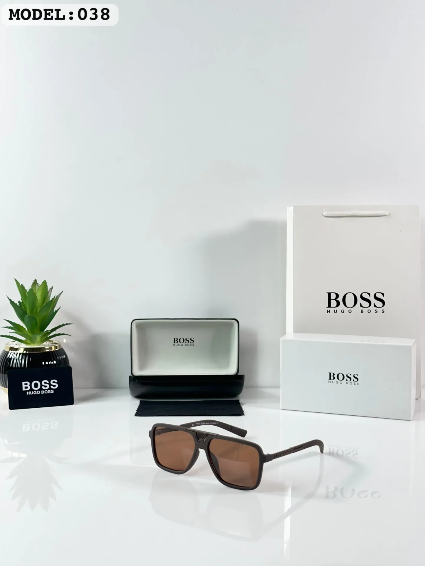 (Model: 038) Modern Navigator (Indian Box)