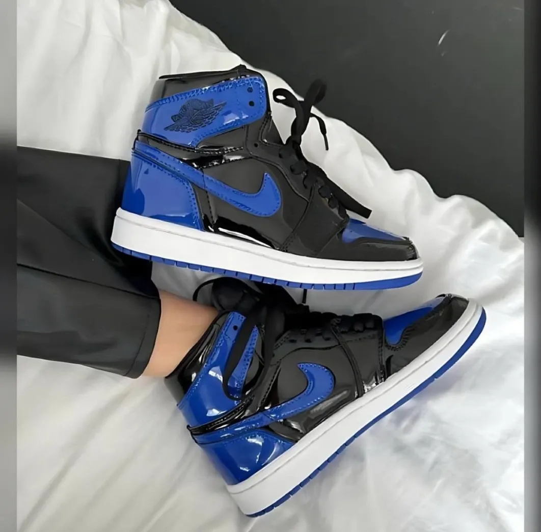 RETRO 1 PATENT ROYAL BLUE