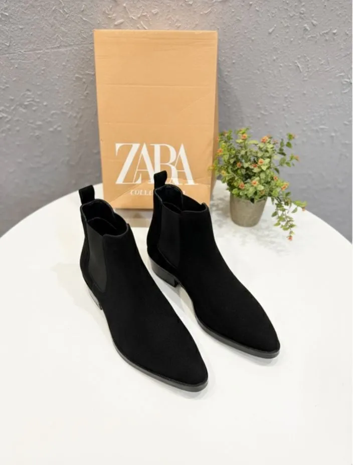 LEATHER POINTED CHELSEA BOOTS (Black, EU 40)